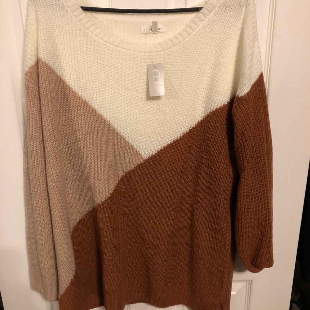 Maurices sweater